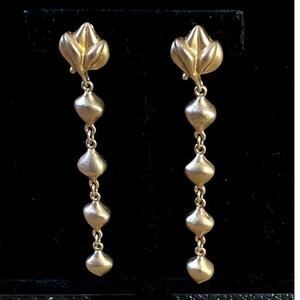 80s Erwin Pearl Heavy Brushed Gold Drop Clip Earrings